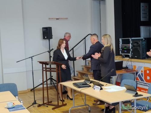 ca7c86a2-fdae-4edd-83c9-0102d46c0785