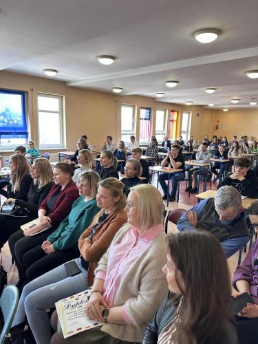 433906583 861807192416450 446667744439204375 n